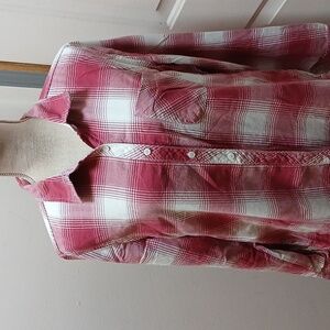 Woman's Tops  Bundle of 2...Final sale I do mean final its $21